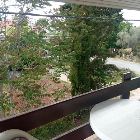Apartment διαμέρισμα στο χωριό της νέας ηράκλειας χαλκιδικής